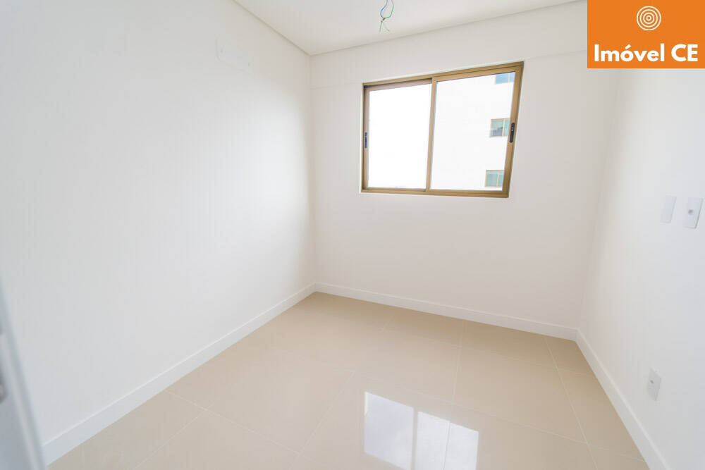 Apartamento à venda com 2 quartos, 61m² - Foto 18