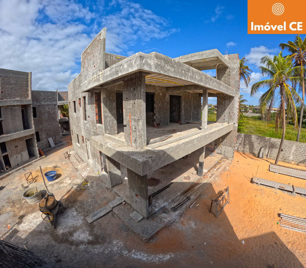 Apartamento à venda com 3 quartos, 204m² - Foto 2