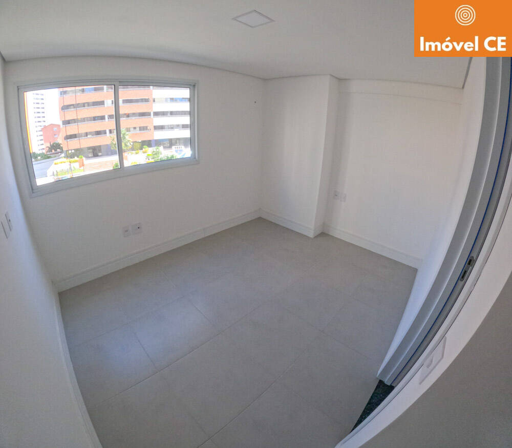 Apartamento à venda com 3 quartos, 119m² - Foto 14