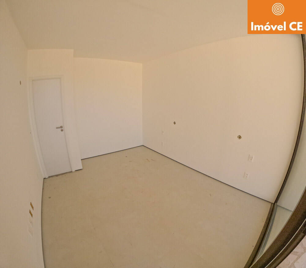Casa à venda com 3 quartos, 256m² - Foto 3