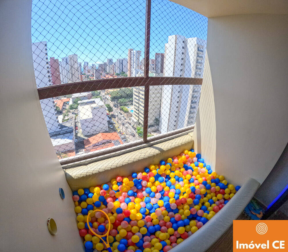 Apartamento à venda com 1 quarto, 37m² - Foto 5