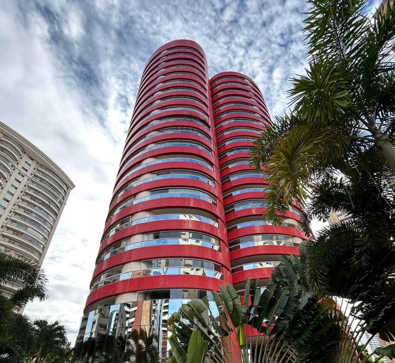 Apartamento, 3 quartos, 235 m² - Foto 1