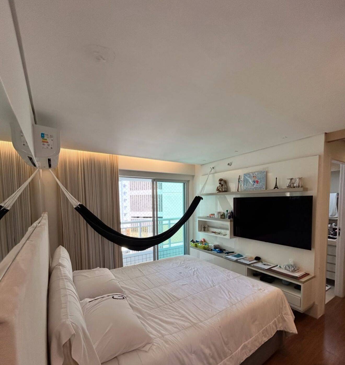 Apartamento à venda com 3 quartos, 165m² - Foto 8