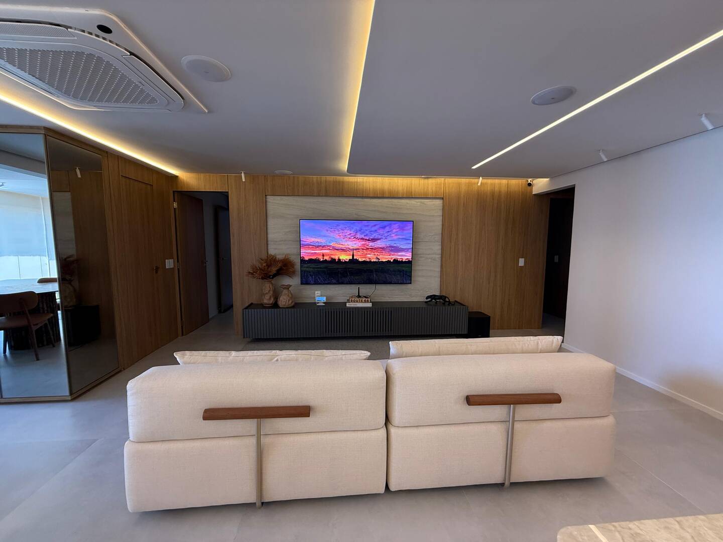 Apartamento à venda com 4 quartos, 186m² - Foto 6