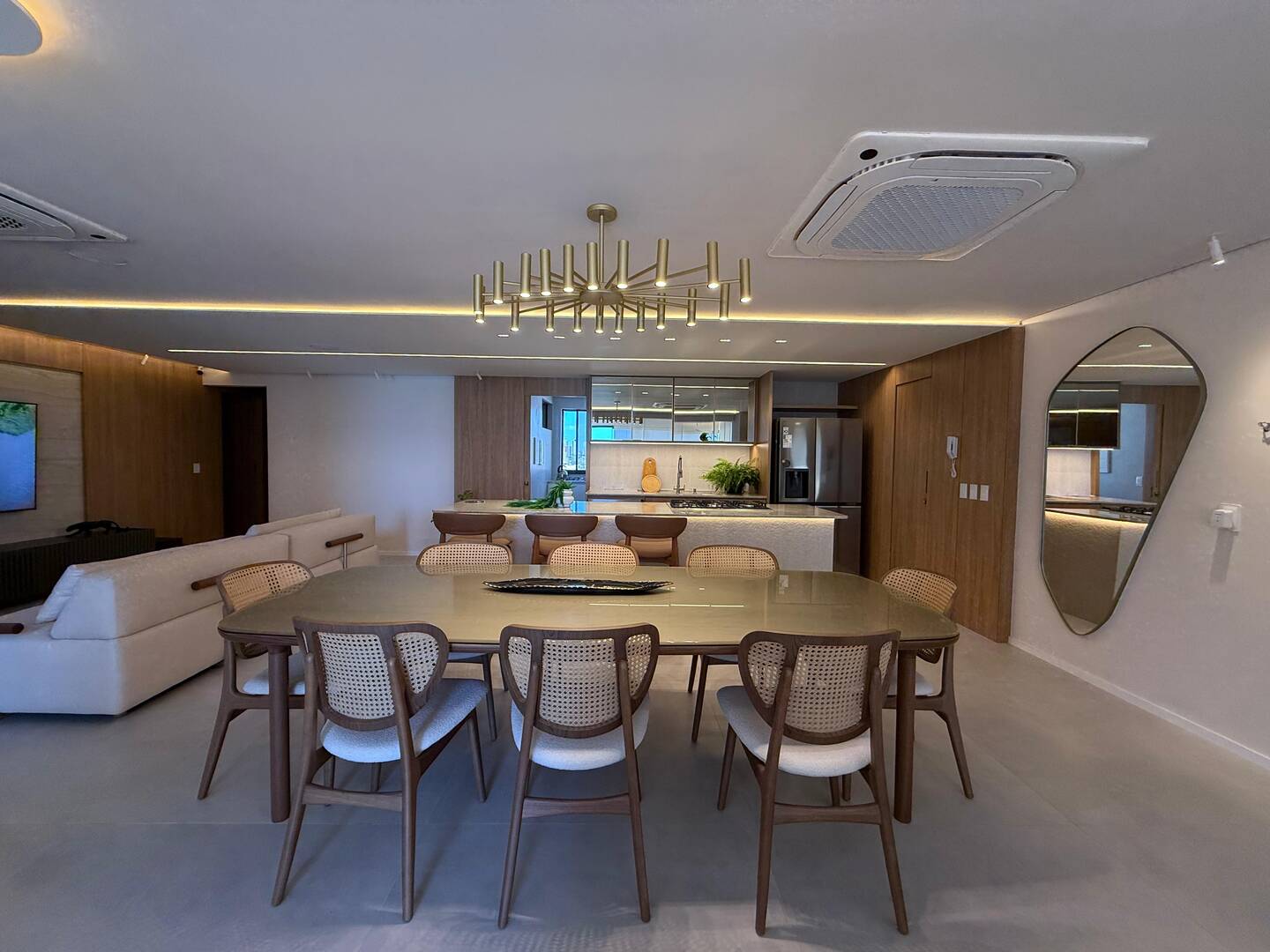 Apartamento à venda com 4 quartos, 186m² - Foto 7