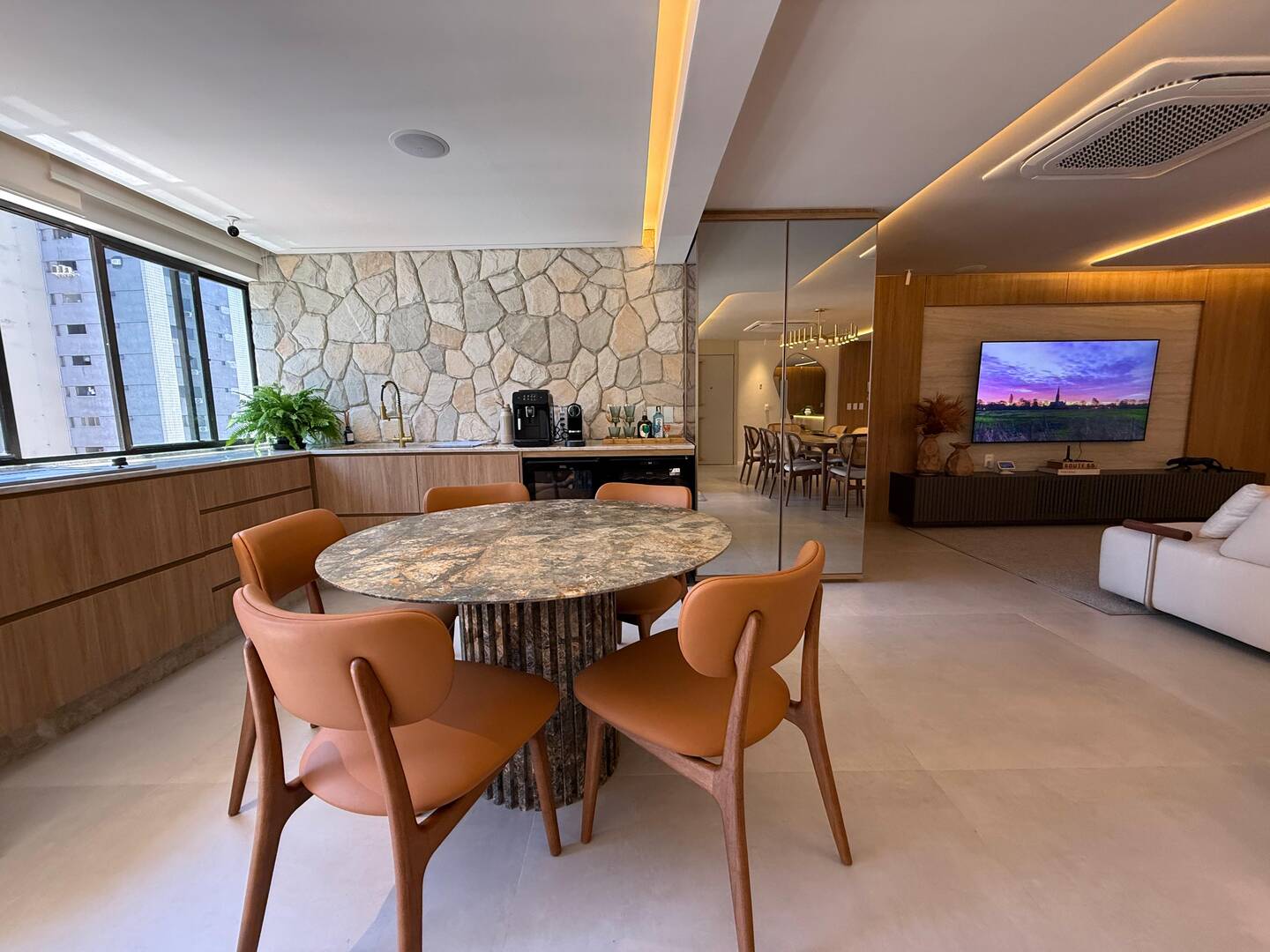 Apartamento à venda com 4 quartos, 186m² - Foto 15