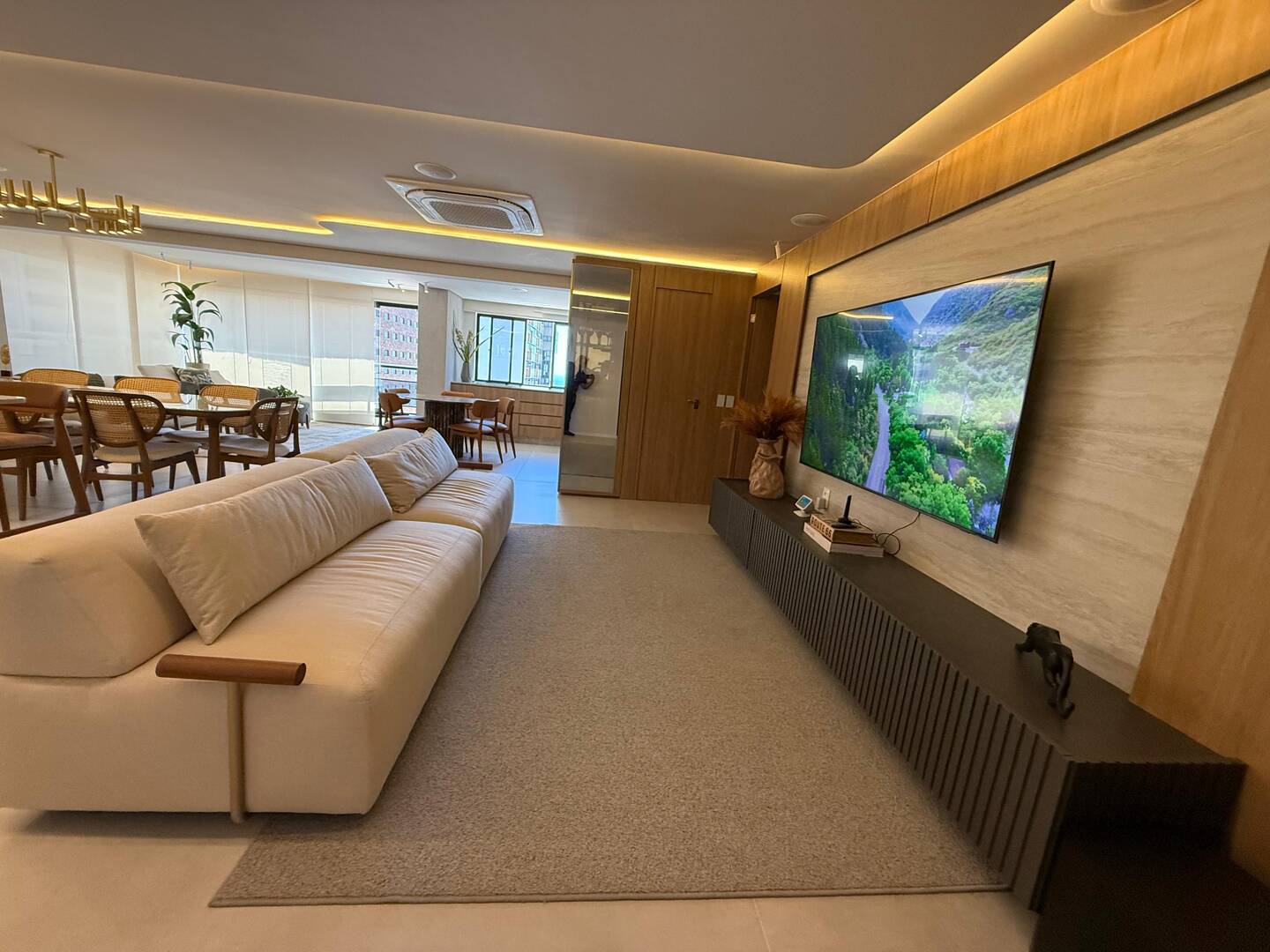 Apartamento à venda com 4 quartos, 186m² - Foto 16