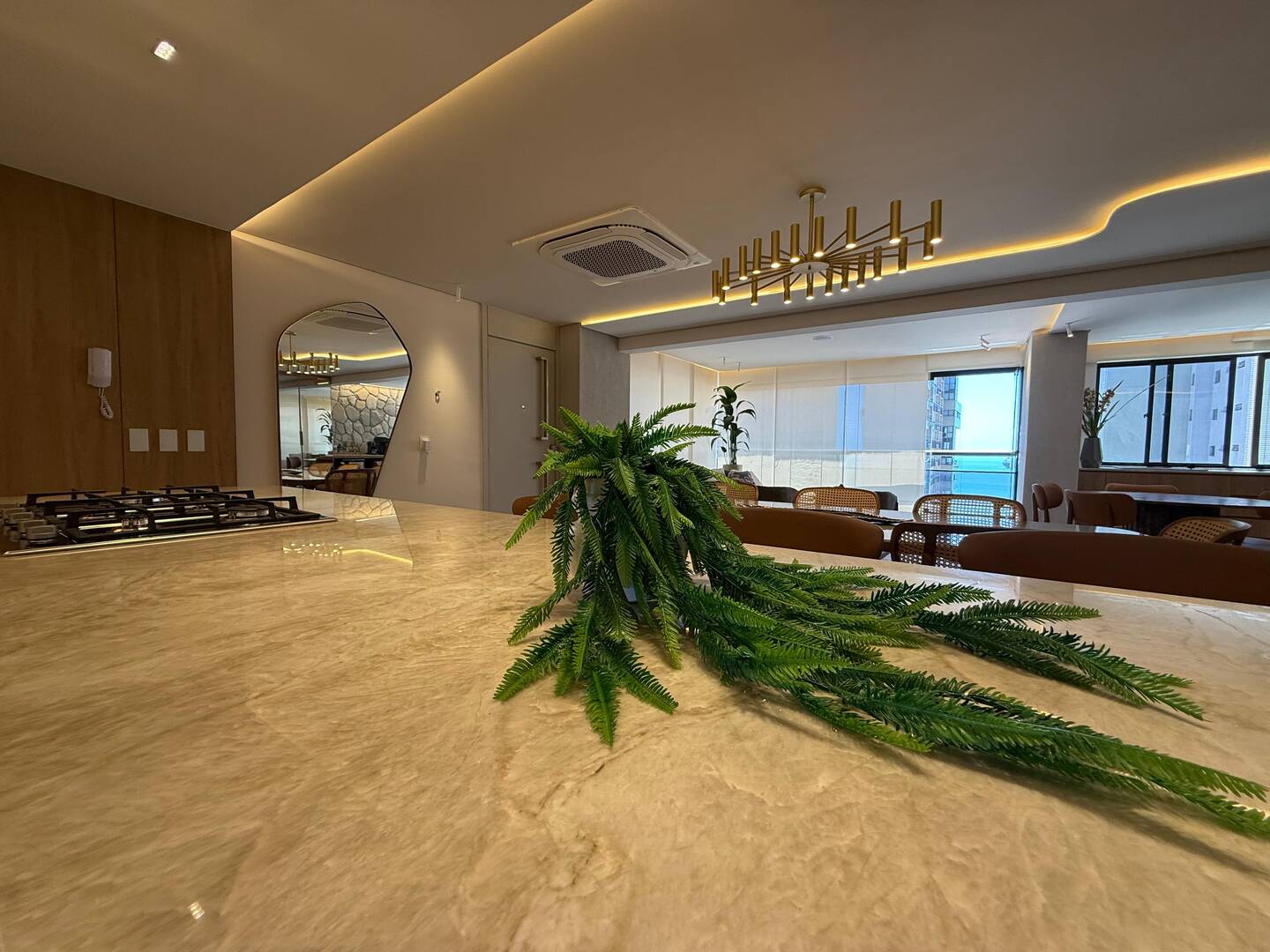 Apartamento à venda com 4 quartos, 186m² - Foto 17