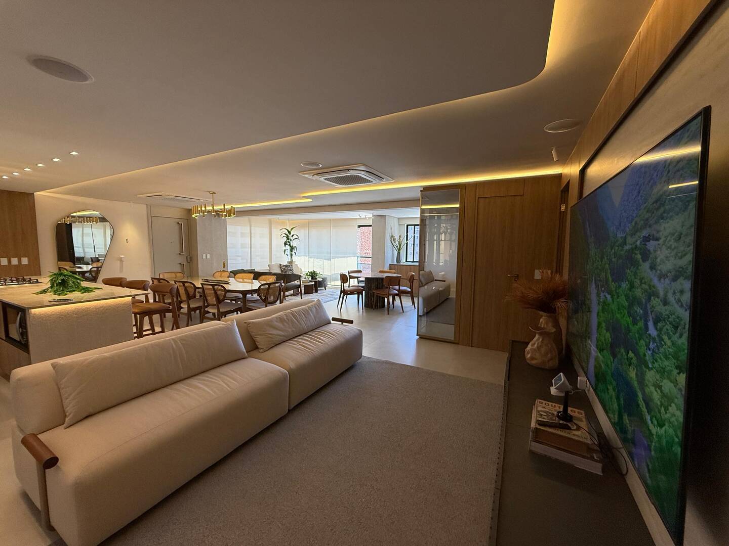 Apartamento à venda com 4 quartos, 186m² - Foto 21