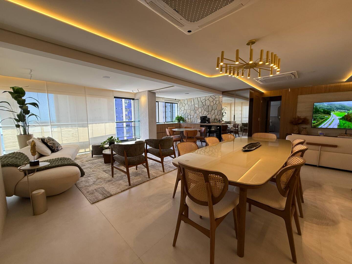 Apartamento à venda com 4 quartos, 186m² - Foto 24