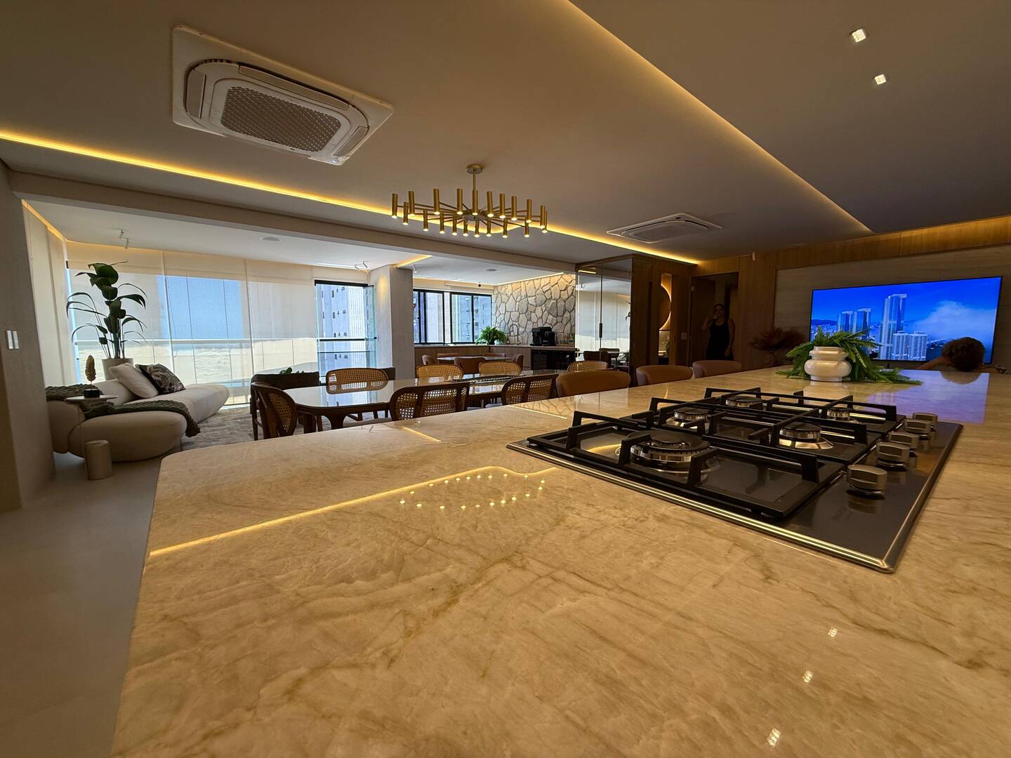 Apartamento à venda com 4 quartos, 186m² - Foto 26