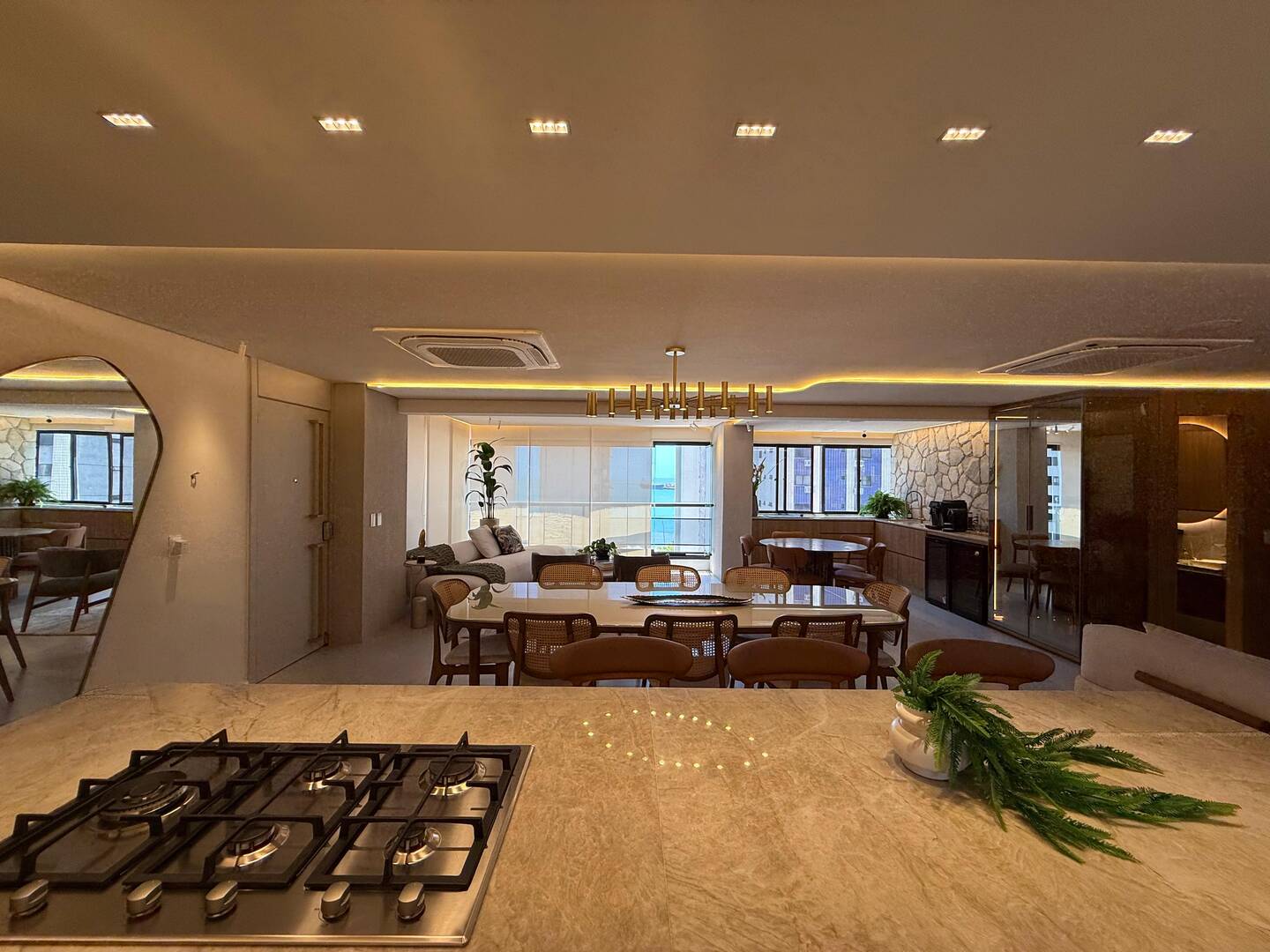 Apartamento à venda com 4 quartos, 186m² - Foto 29