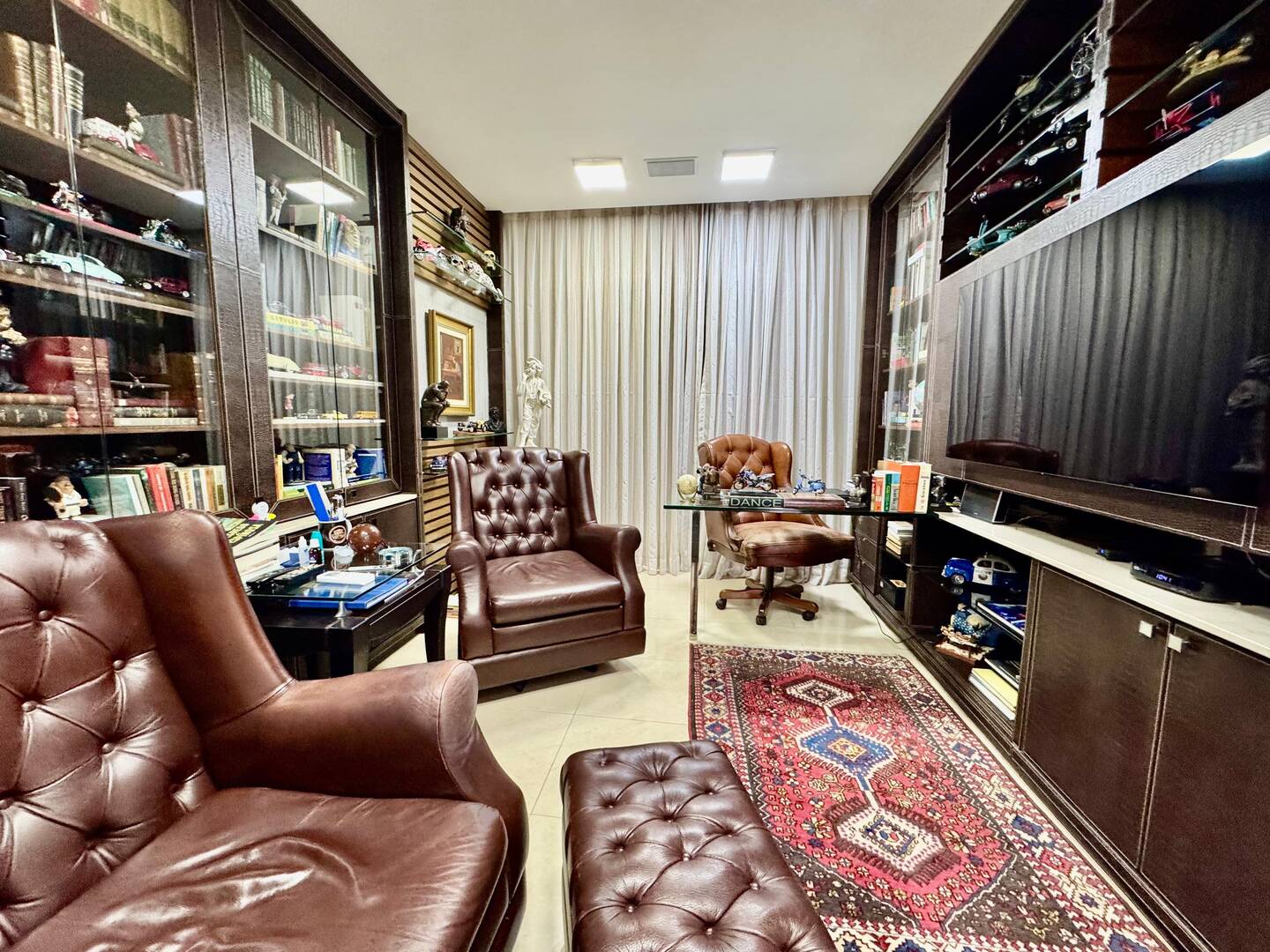 Apartamento à venda com 4 quartos, 328m² - Foto 17