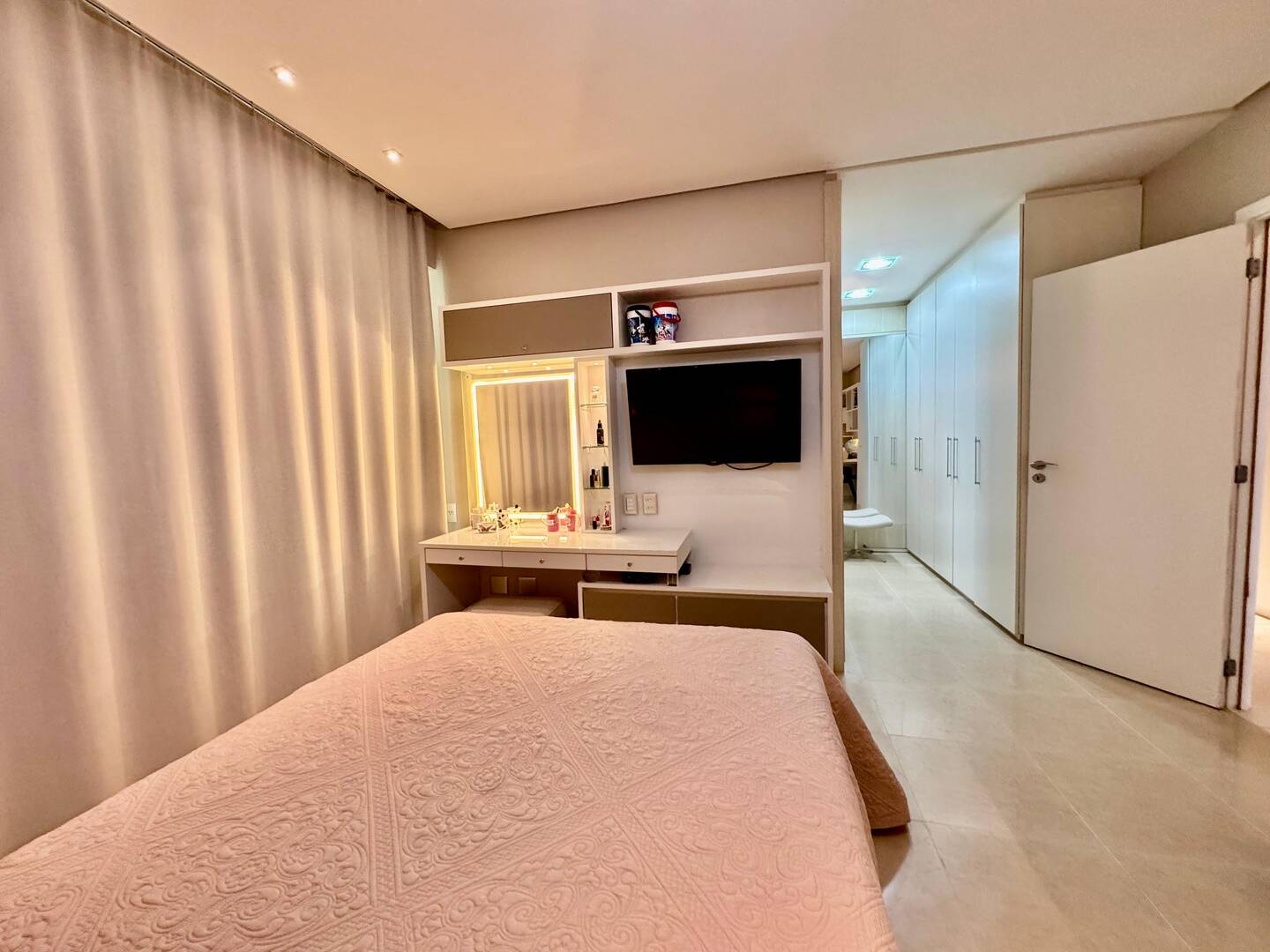 Apartamento à venda com 4 quartos, 328m² - Foto 21