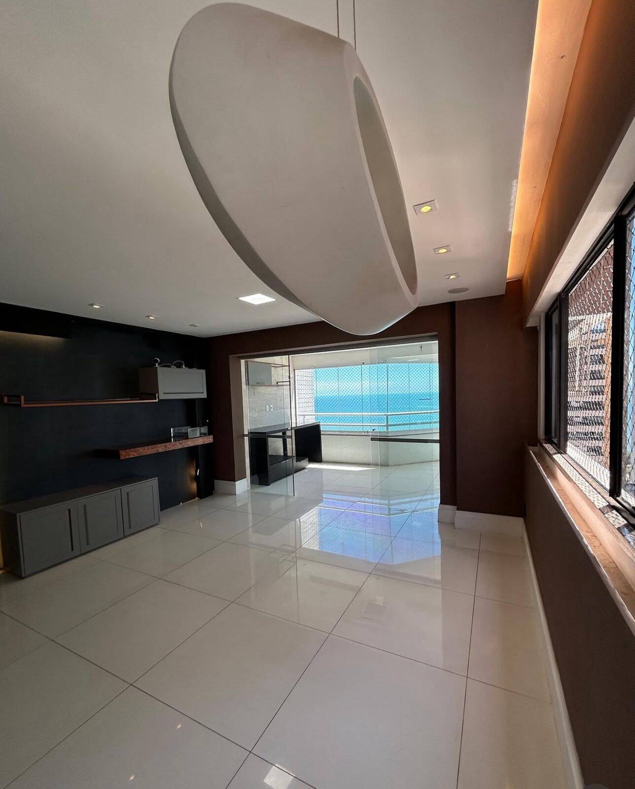 Apartamento à venda com 4 quartos, 218m² - Foto 14