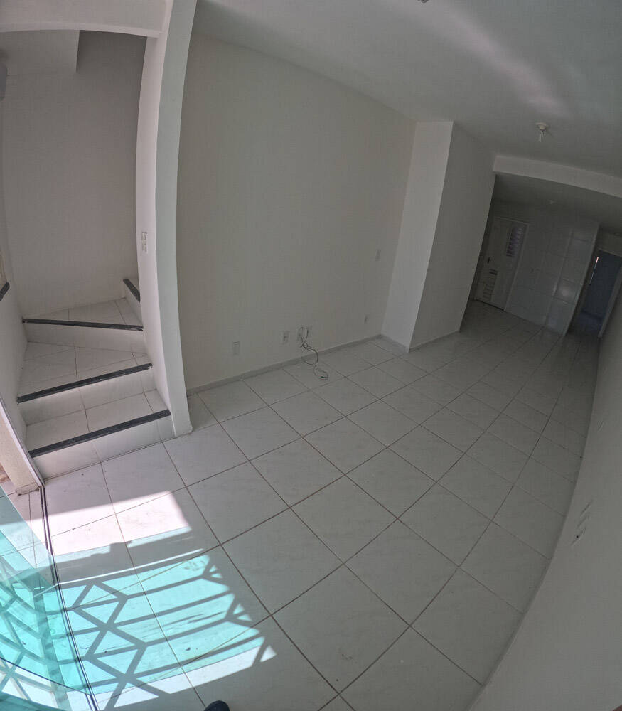 Casa à venda com 3 quartos, 97m² - Foto 4