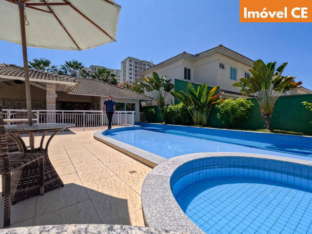 #99 - Casa para Venda em Fortaleza - CE - 2
