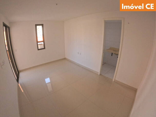 Apartamento para Venda em Fortaleza - 4