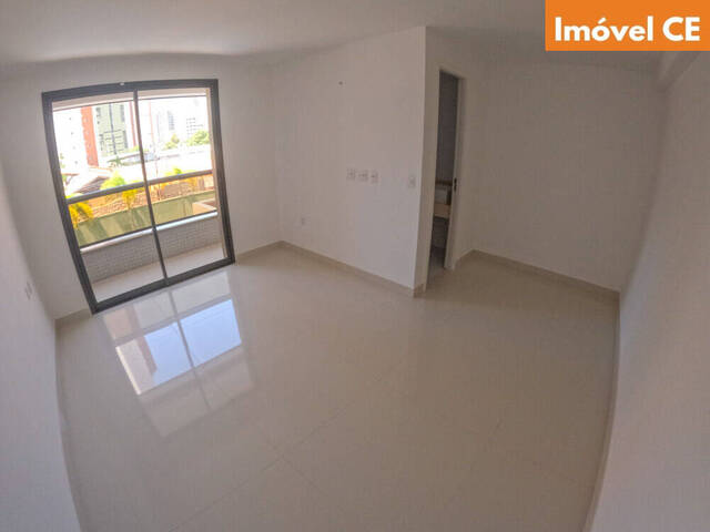 Apartamento para Venda em Fortaleza - 5