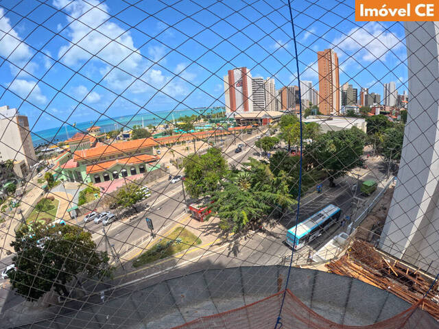 Apartamento para Venda em Fortaleza - 5