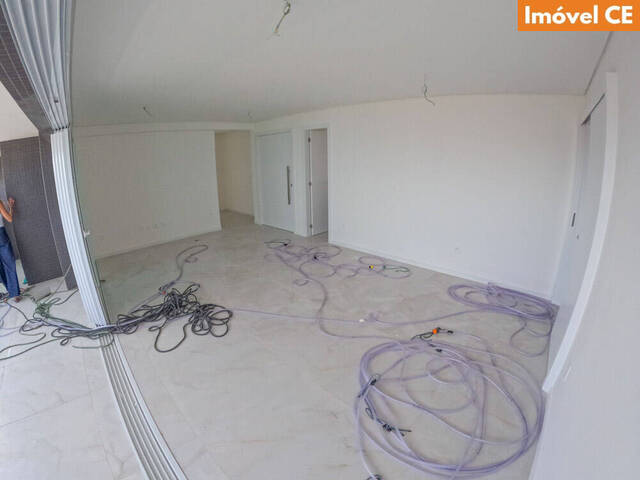 Apartamento para Venda em Fortaleza - 3