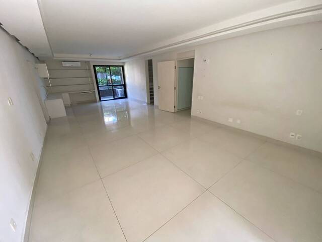 Apartamento para Venda em Fortaleza - 5