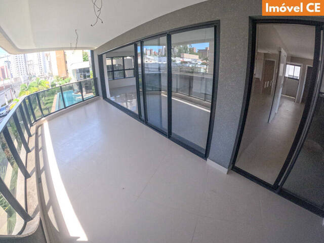 Apartamento para Venda em Fortaleza - 4