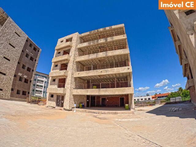 #334 - Apartamento para Venda em Aquiraz - CE - 2