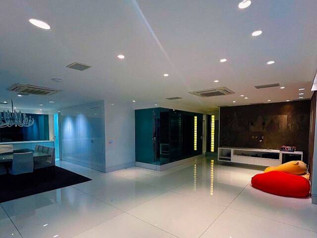 Apartamento para Venda em Fortaleza - 5