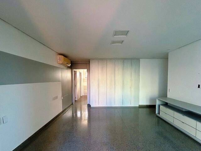 Apartamento para Venda em Fortaleza - 5