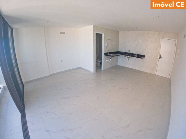 Apartamento para Venda em Fortaleza - 2